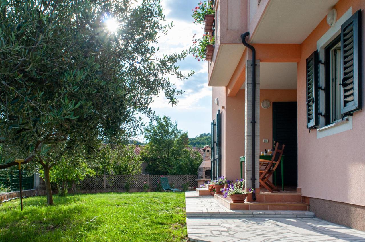 Apartment Lavandula Labin  Bagian luar foto