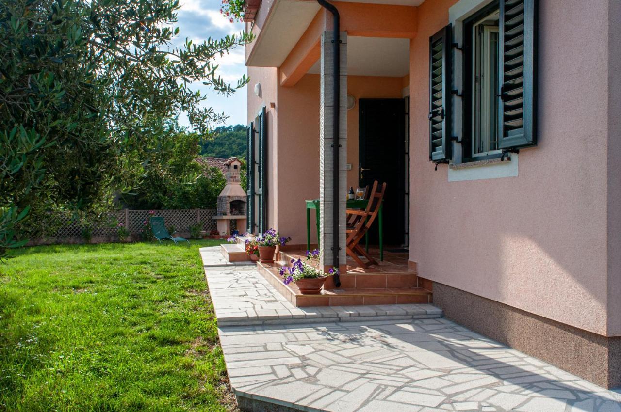 Apartment Lavandula Labin  Bagian luar foto